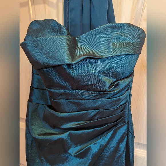 💙 CINDY 💙 Shimmery Satin Party Dress - Picture 3 of 11